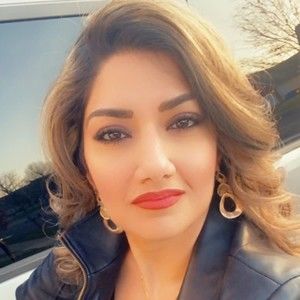 Meet your Posher, Deborah